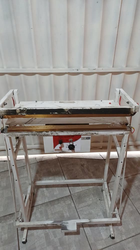 Seladora P700 tubular antes: de frente