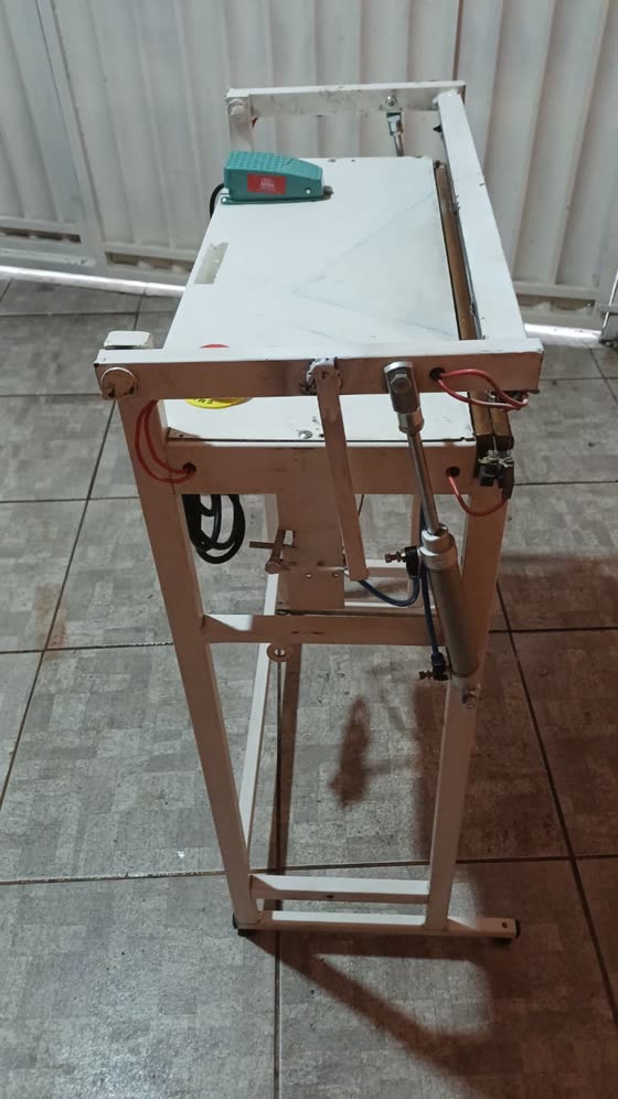 Seladora P700 tubular depois: mecanismo